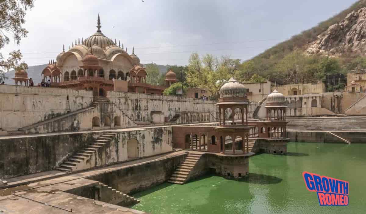 12 Business Ideas in Sagar for 2024